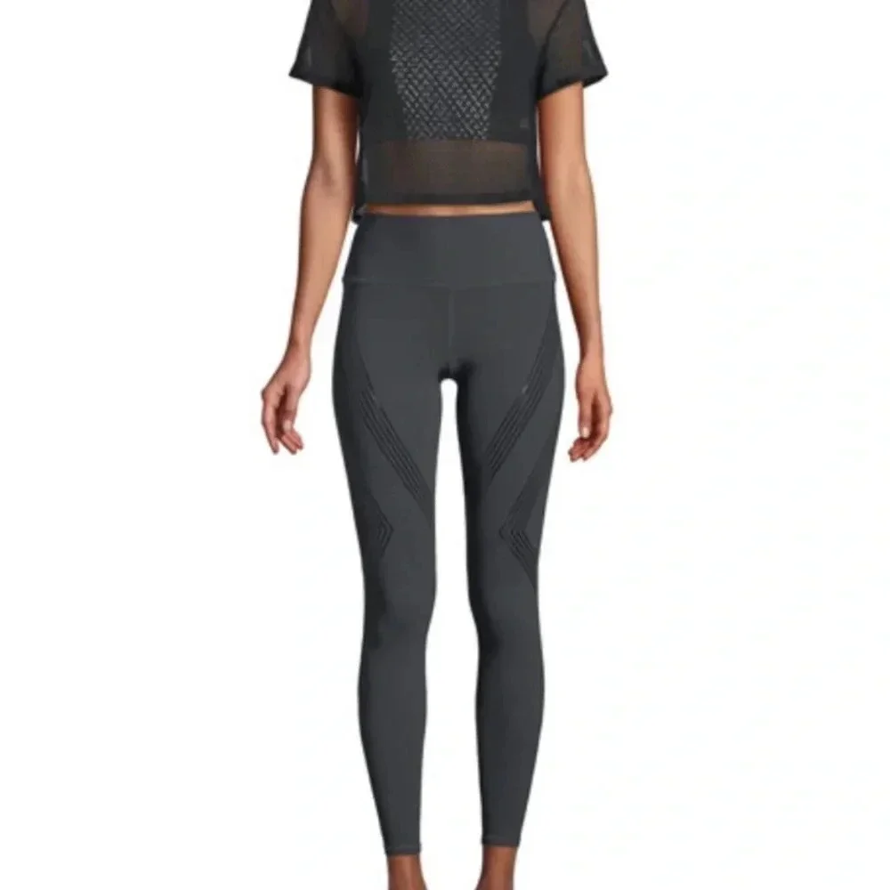Alo Yoga High-Waist Vapor Legging in Rise Anthracite Size XS
